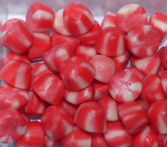 DP Jelly Red Twist Kisses